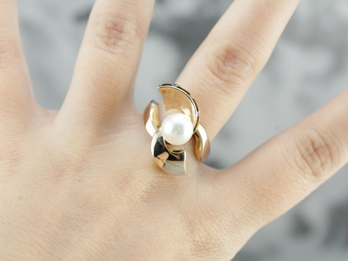 Vintage Fine Pearl Gold Statement Ring