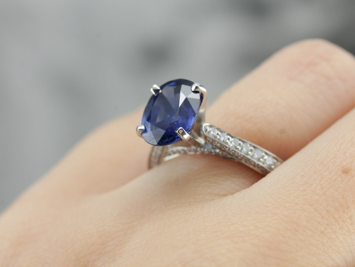 Luxurious Modern Sapphire and Diamond Engagement Ring in Platinum