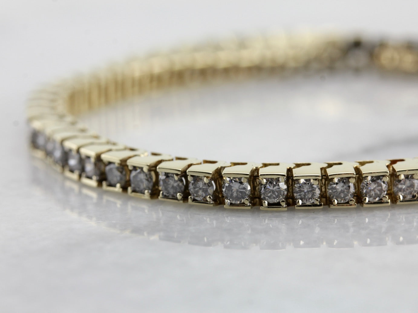 Gorgeous Diamond Tennis Bracelet