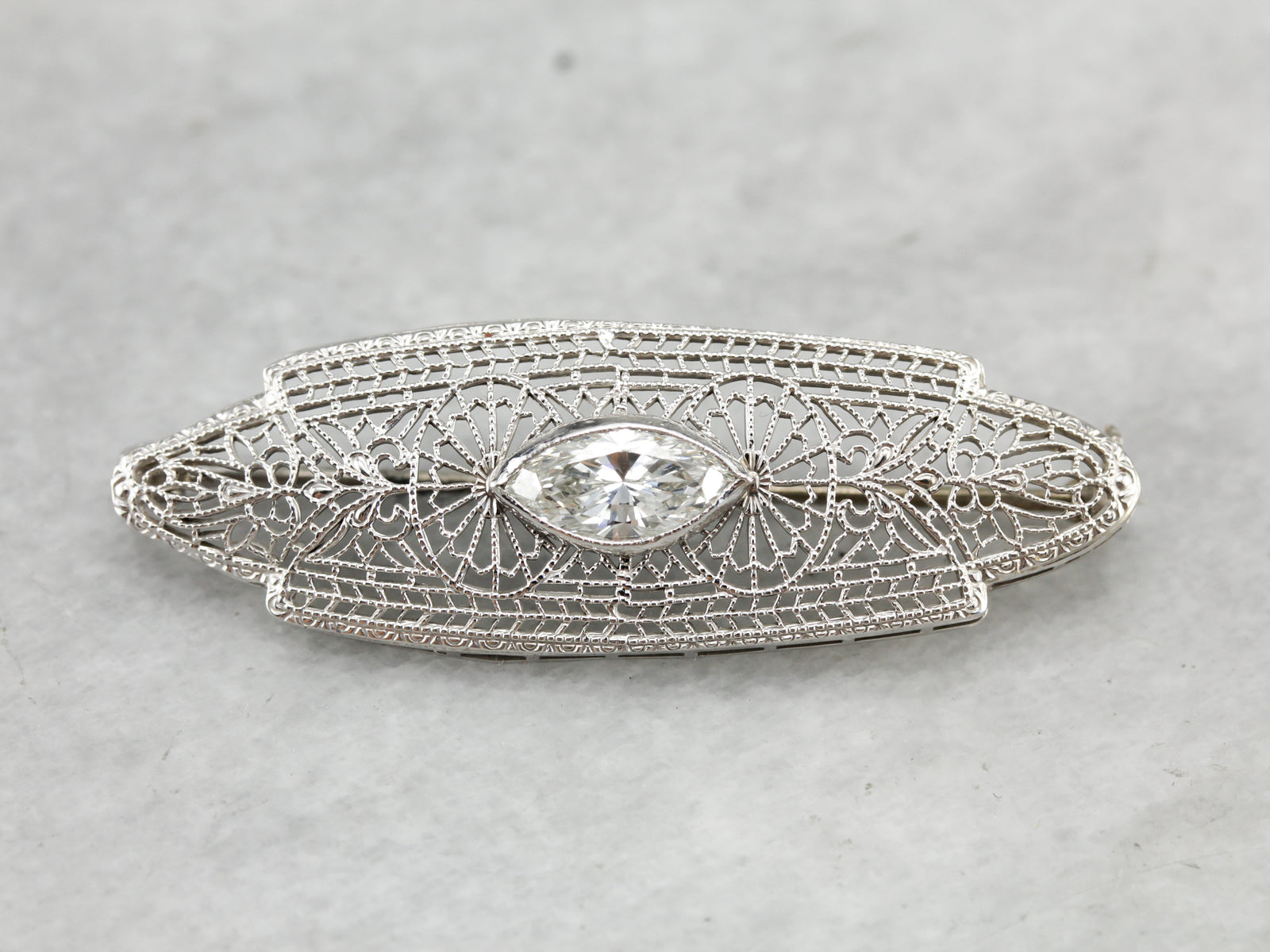 Outstanding Filigree Brooch with One Carat Diamond Center, Art Deco Finery