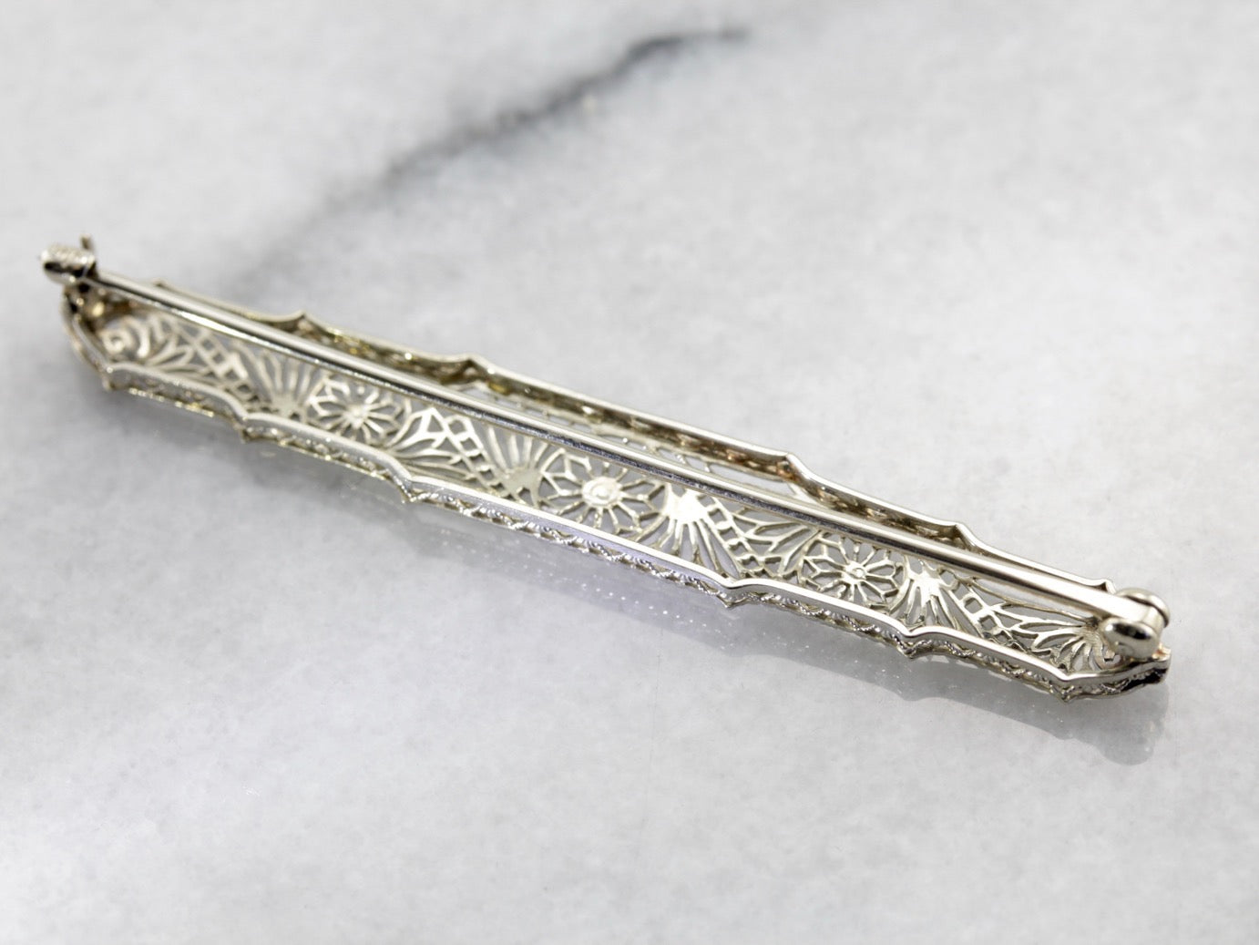 Gorgeous 1920's Floral Filigree Bar Pin