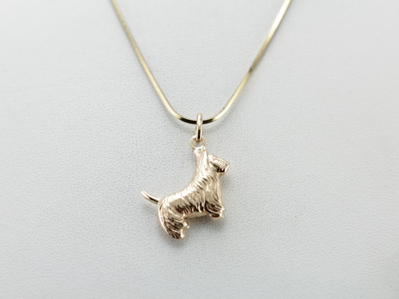 Sweet Scottish Terrier Charm or Pendant in Yellow Gold