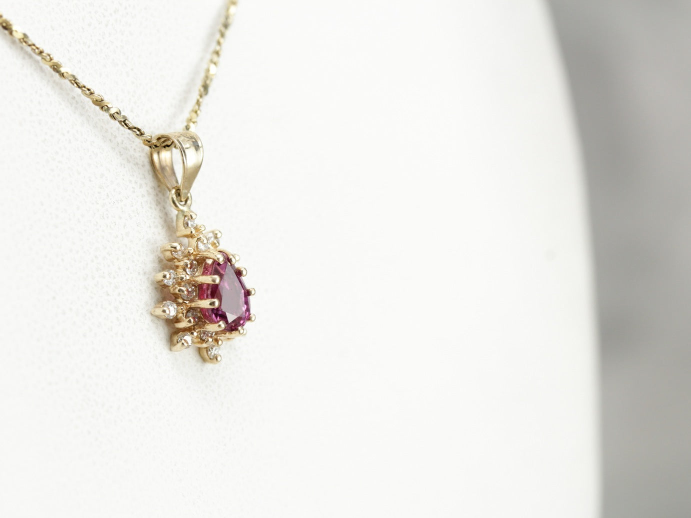 Berry Pink Sapphire Diamond Halo Pendant