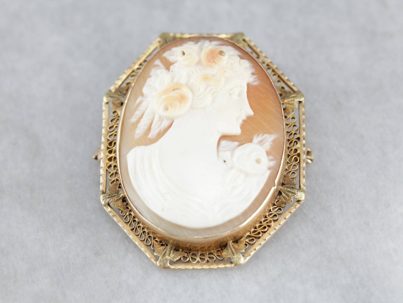 Colgante o broche de filigrana de cameo vintage