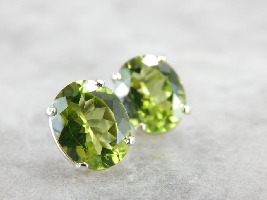 Large Oval Peridot Stud Earrings in White Gold