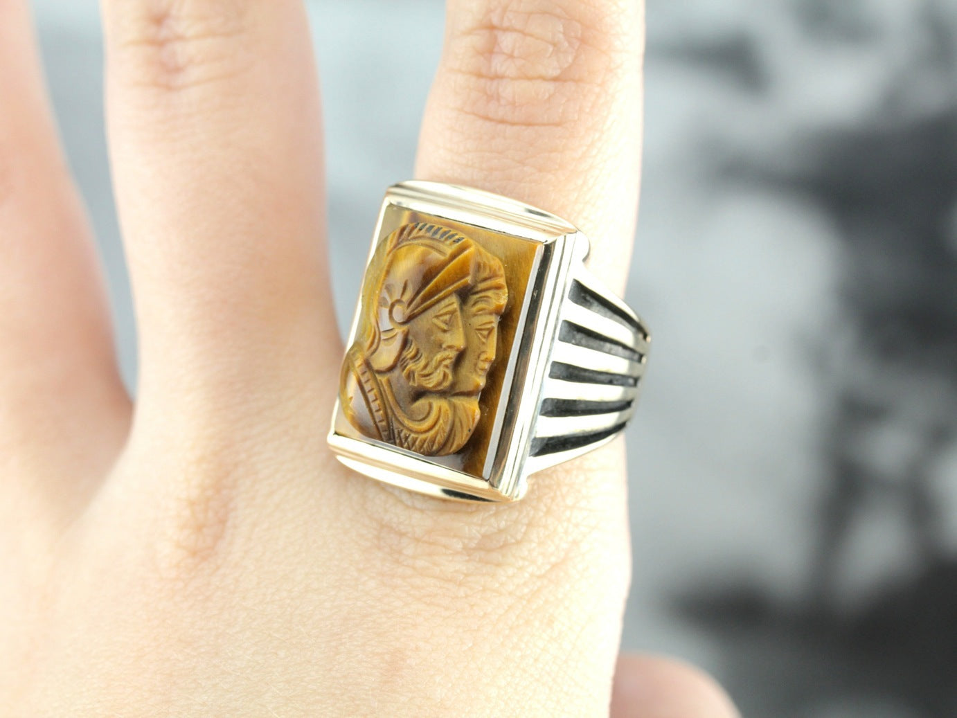 Vintage Men s Intaglio Tiger s Eye Statement Ring