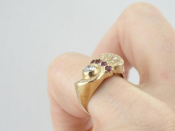 Ruby and Diamond Cocktail Ring from the Retro Era in Fine Gold