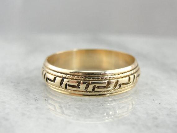 Vintage 14K Gold Greek Key Signet Ring