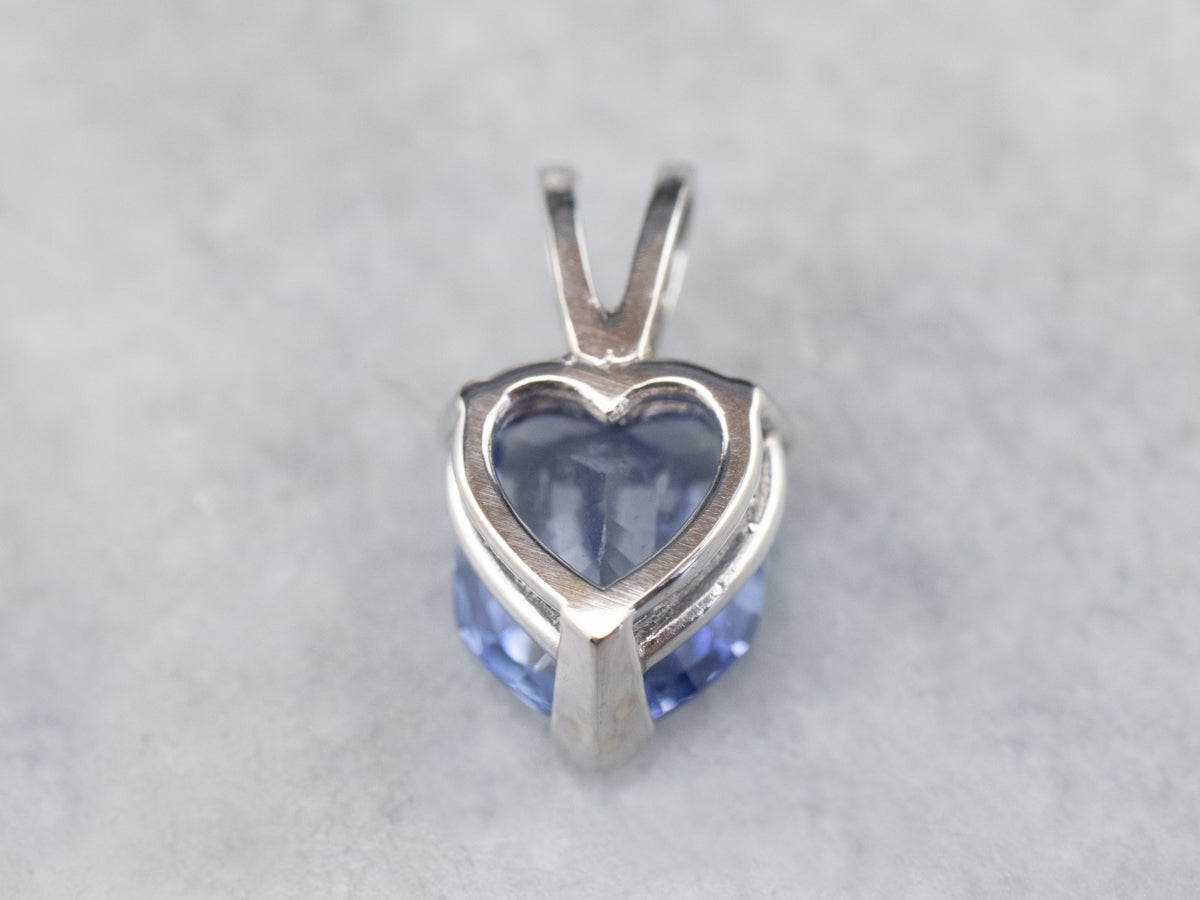 Exquisite Ceylon Sapphire Solitaire Pendant