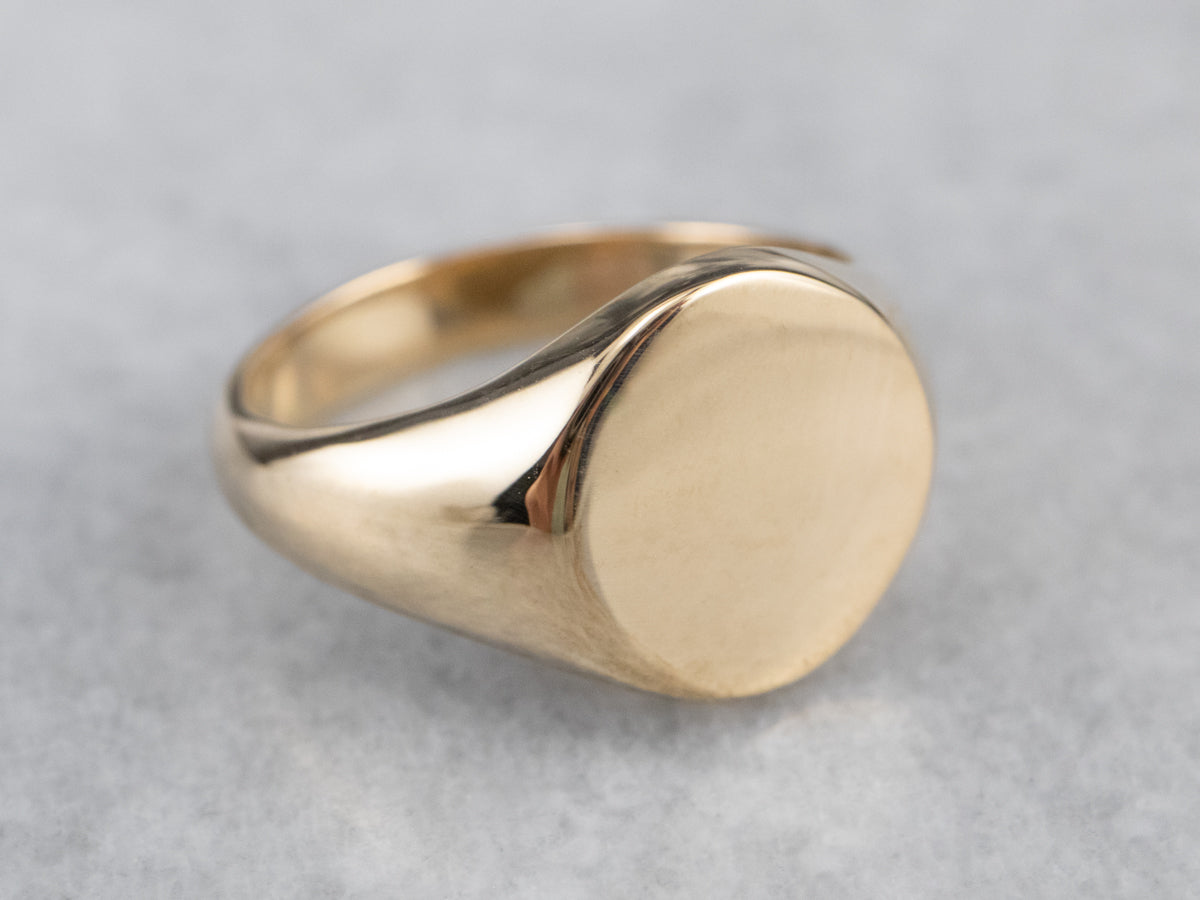 Vintage Round Top Signet Ring