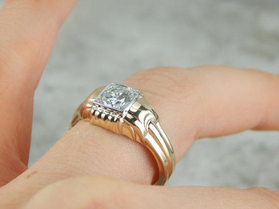 Retro Diamond Engagement Ring