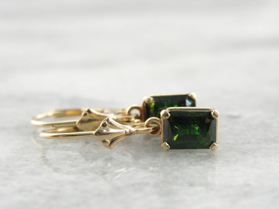 Collector&#39;s Quality Demantoid Garnet Drop Earrings