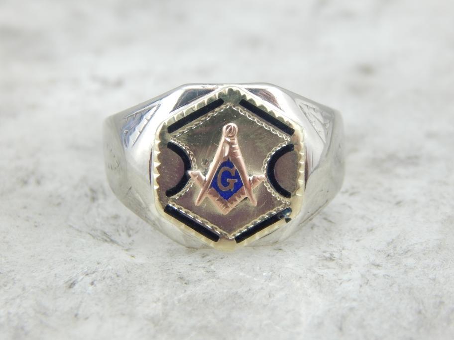 Anillo Masónico Vintage de Oro Blanco