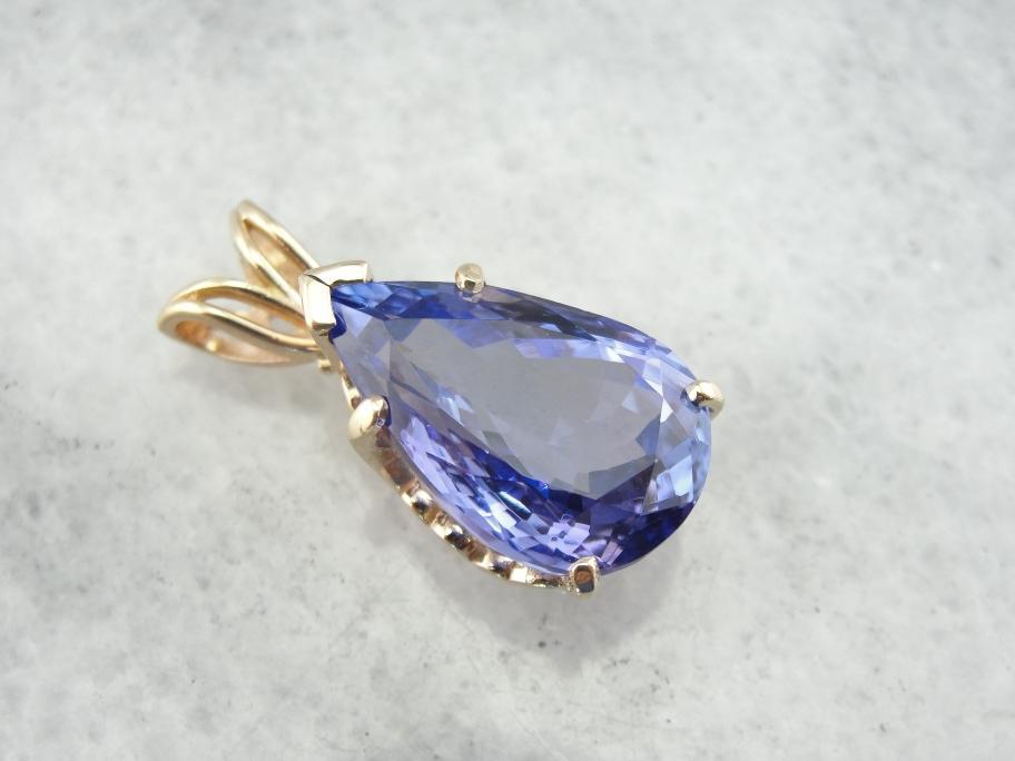 Simple Tanzanite Pendant with Intense Violet Hue