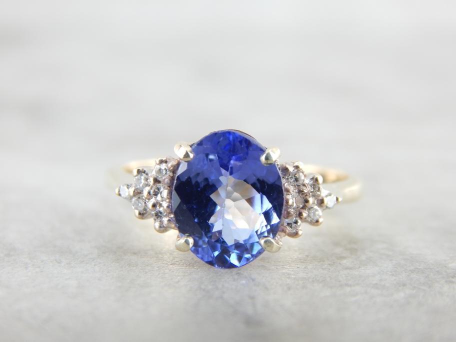 Traditional Cocktail Ring with Refined Tanzanite Centerpiece