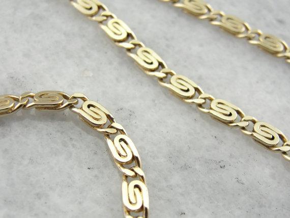 Spiral gold chain outlet